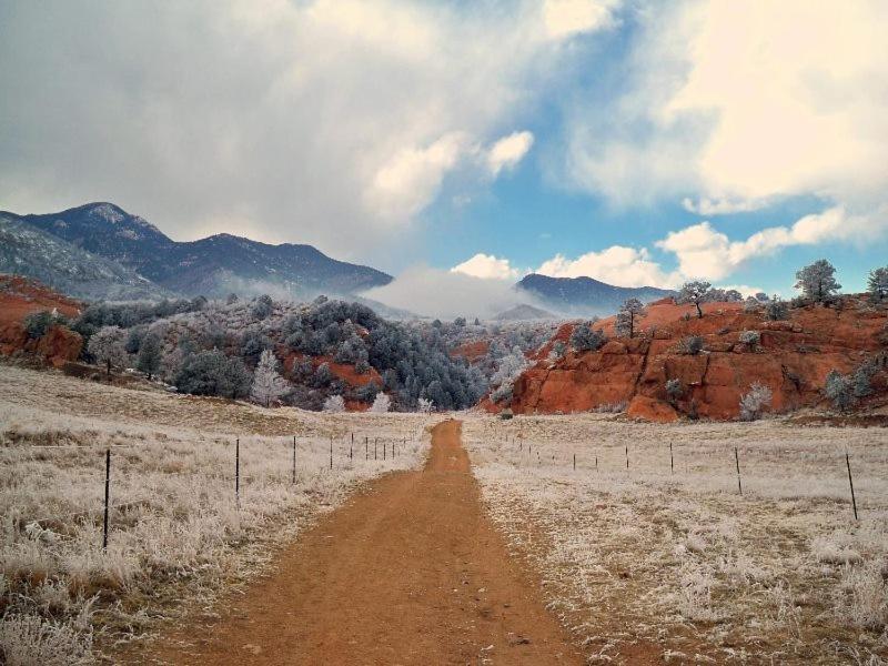 Red Rock Canyon Retreat & Garden Of The Gods-